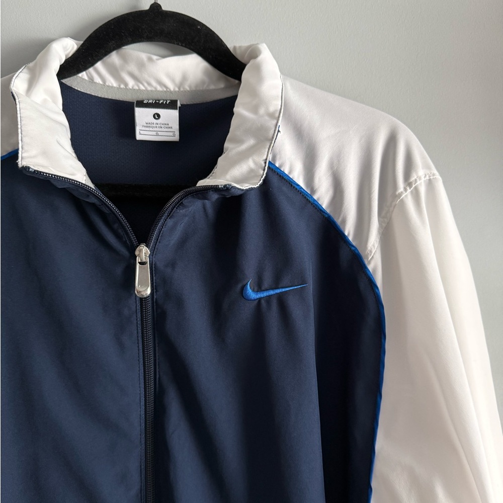 Vintage Nike Blue and White Zip-Up Jacket